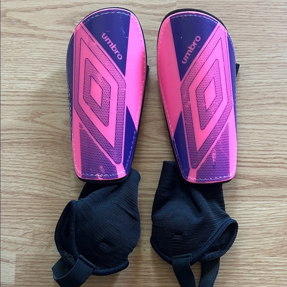 Umbro Pink and Purple Kids Shin Guards